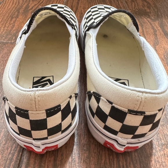 Vans Slip-On Checkerboard Shoe - Picture 4 of 7